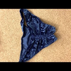 Cleo The Hurricane Pole Shorts